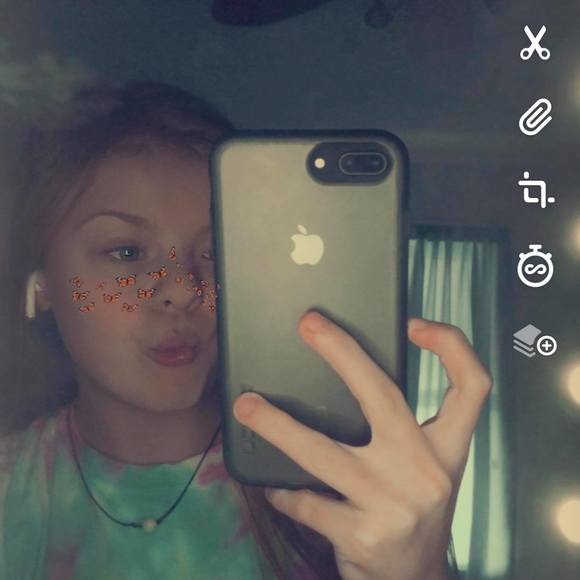 Meet your Posher, Nickell - Picture 1 of 1